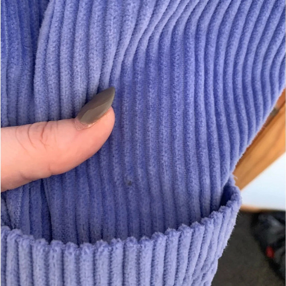 Vintage Appleseed’s Corduroy Button Down - Picture 7 of 8